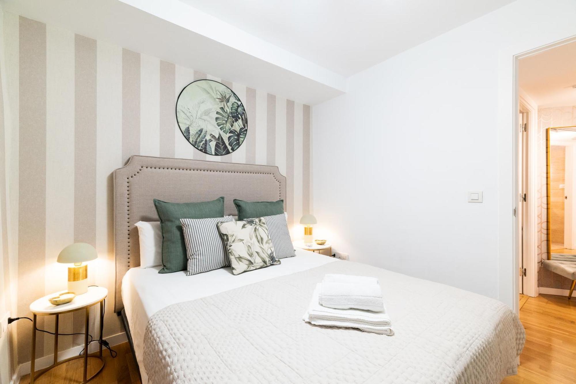 Moderno Apartamento En Granada Centro Eksteriør bilde