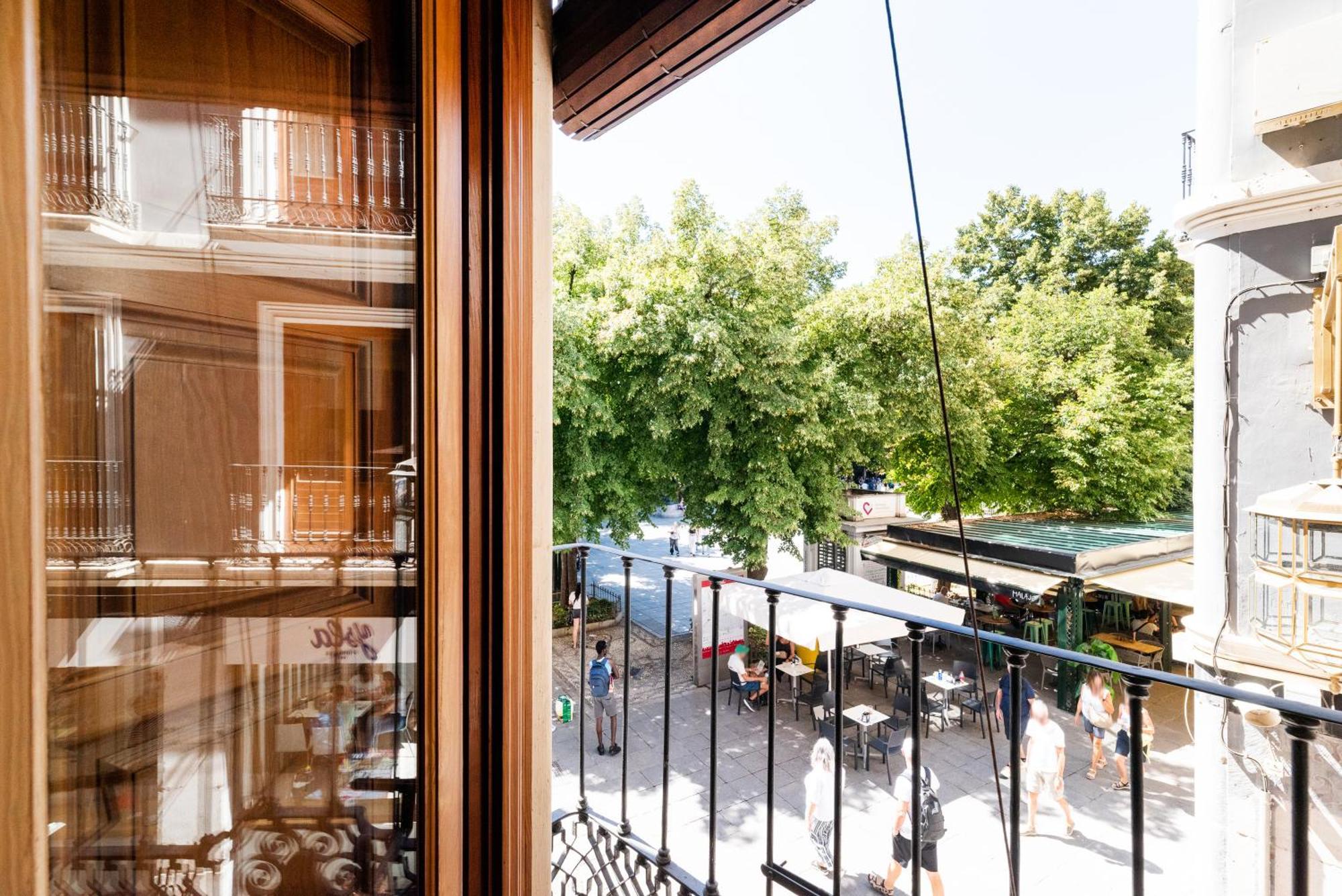 Moderno Apartamento En Granada Centro Eksteriør bilde
